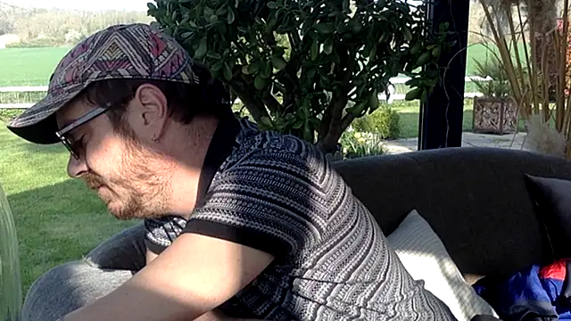 Snapshot of 3615-ULLA chatting on 03-20-26, 09:03 3615-ULLA online show from 03-20-26, 09:03