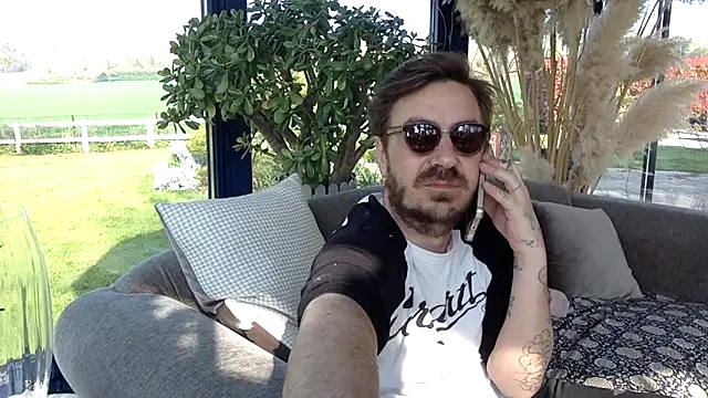 Snapshot of 3615-ULLA chatting on 03-21-26, 09:47 3615-ULLA online show from 03-21-26, 09:47