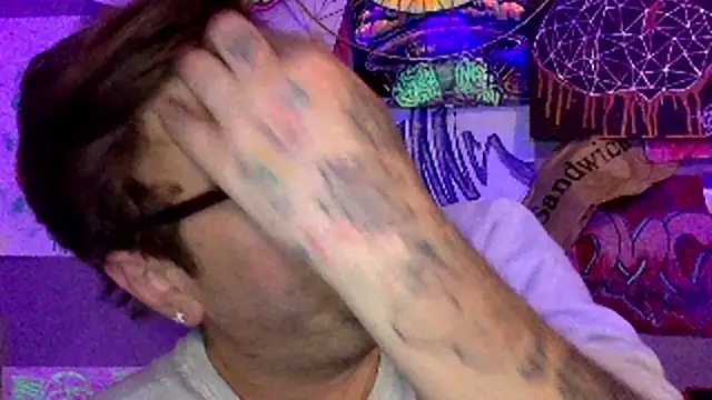 Snapshot of 3615-ULLA chatting on 04-06-26, 04:46 3615-ULLA online show from 04-06-26, 04:46