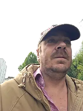 Snapshot of 3615-ULLA chatting on 04-13-26, 08:53 3615-ULLA online show from 04-13-26, 08:53