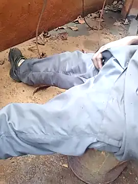 Snapshot of Gk_99999 chatting on 12-16-25, 07:13 Gk 99999 online show from 12-16-25, 07:13