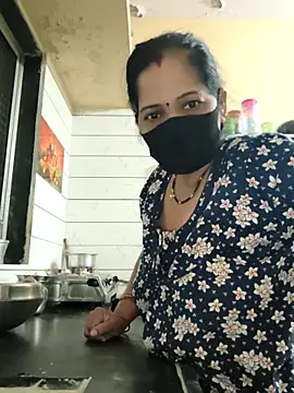 Snapshot of Gk_99999 chatting on 03-07-26, 01:02 Gk 99999 online show from 03-07-26, 01:02