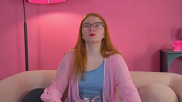 AliceAllisons online show from 11-08-25, 06:29