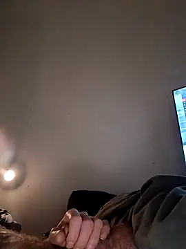 Snapshot of handsome8inchh chatting on 11-22-25, 04:44 handsome8inchh online show from 11-22-25, 04:44