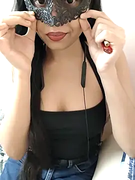 KARISHMA-STRIP online show from 10-08-25, 04:59