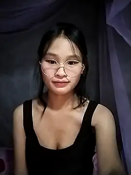 saronla 03 online show from 11-11-25, 04:07