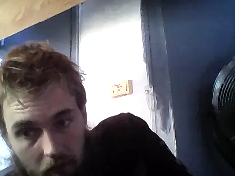Snapshot of high3ndlowlife chatting on 06-06-26, 05:17 high3ndlowlife online show from 06-06-26, 05:17