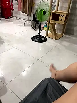 Snapshot of __BabyShowPublic__ chatting on 01-15-26, 05:16 BabyShowPublic online show from 01-15-26, 05:16