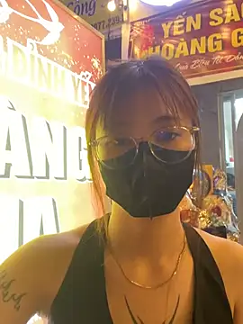 Snapshot of __BabyShowPublic__ chatting on 02-04-26, 12:11 BabyShowPublic online show from 02-04-26, 12:11