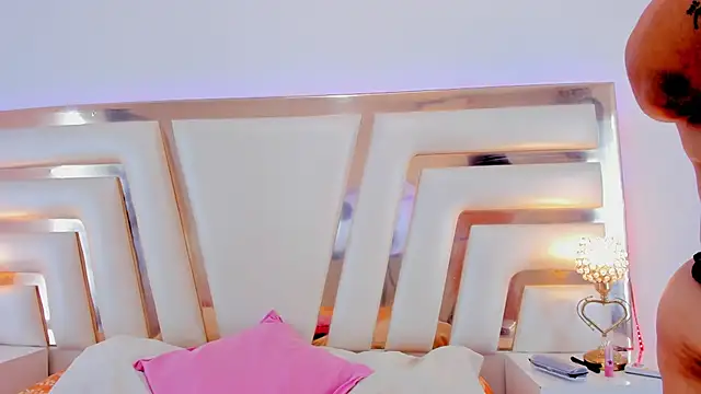 GeminisClark online show from 11-27-25, 01:13