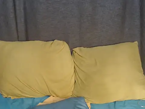 Snapshot of ScarlettNoire chatting on 09-09-25, 02:27 ScarlettNoire online show from 09-09-25, 02:27