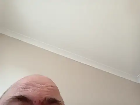 Nigel1121 online show from 04-12-26, 06:40