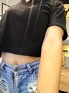 SamaraAnders  online show from 03-01-26, 05:09