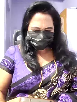 mallu-lover online show from 11-07-25, 02:00