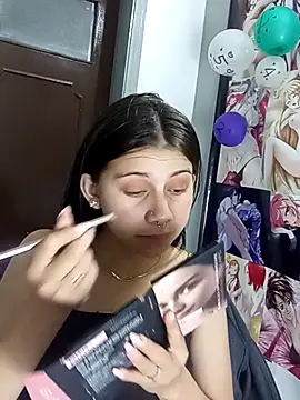 Snapshot of CharlotteSex_ chatting on 09-18-25, 11:23 CharlotteSex online show from 09-18-25, 11:23