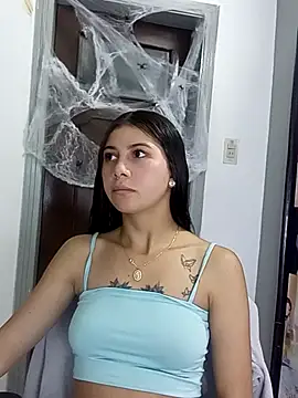 Snapshot of CharlotteSex_ chatting on 10-19-25, 11:11 CharlotteSex online show from 10-19-25, 11:11