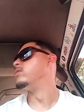 Snapshot of Deza-10 chatting on 12-04-25, 04:05 Deza-10 online show from 12-04-25, 04:05