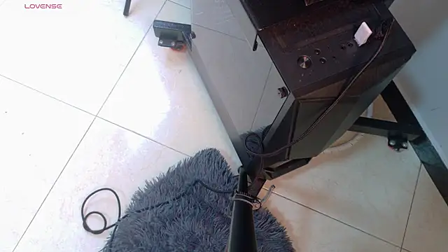 amy miller1 online show from 04-13-26, 08:36