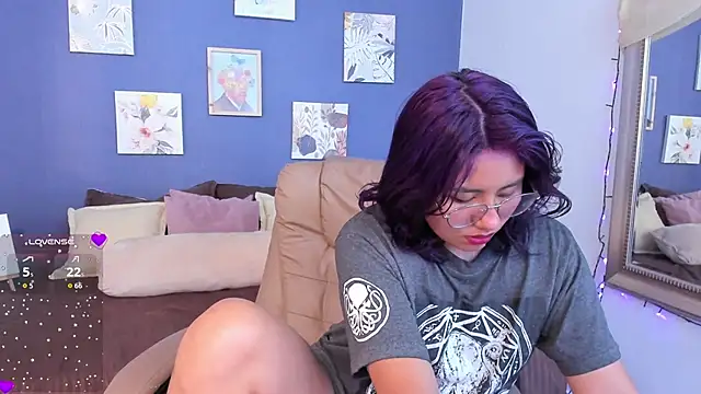 Snapshot of Nova_allen chatting on 11-11-25, 11:16 Nova allen online show from 11-11-25, 11:16