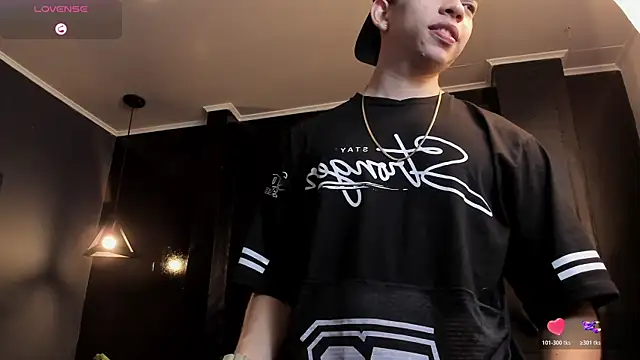 Eryonbradley online show from 10-18-25, 11:33