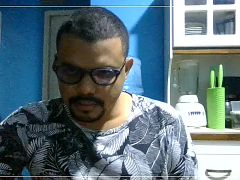 elturcudito online show from 04-25-26, 04:04