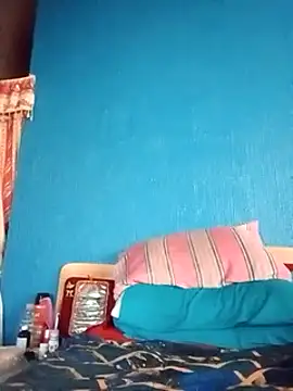 mileesha online show from 12-17-24, 02:44