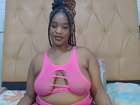 Snapshot of SexyyRedxxx chatting on 06-09-26, 11:38 SexyyRedxxx online show from 06-09-26, 11:38