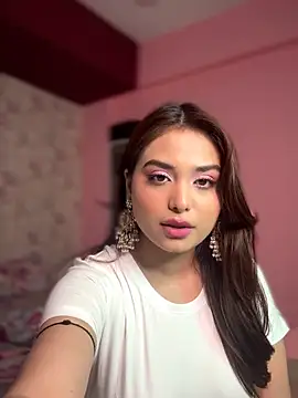 Snapshot of chloiedecker chatting on 04-08-26, 07:36 chloiedecker online show from 04-08-26, 07:36