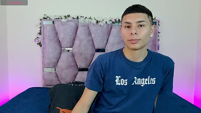 lana and liam  online show from 11-13-25, 09:19