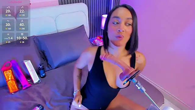 Clawdeen  wolf online show from 02-07-26, 07:17