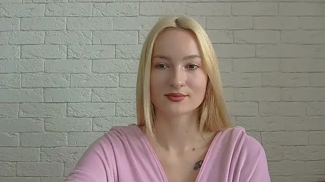 Snapshot of Alice_Sweet_01 chatting on 01-09-26, 12:19 Alice Sweet 01 online show from 01-09-26, 12:19
