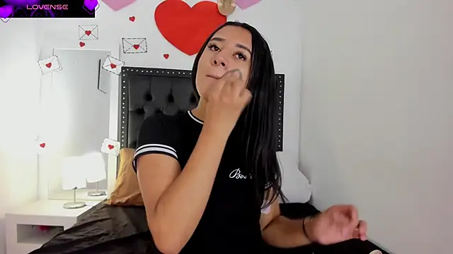 ScarlettVell online show from 02-18-26, 06:59