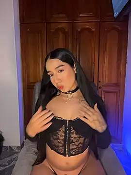 KaditaNavarro online show from 02-17-26, 11:11