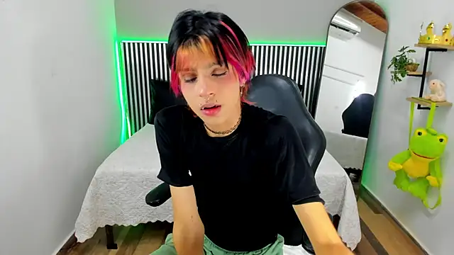 Dan Copers online show from 09-11-25, 01:55