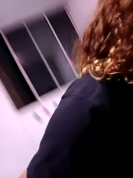 Vikyvoyeur online show from 09-15-25, 04:01