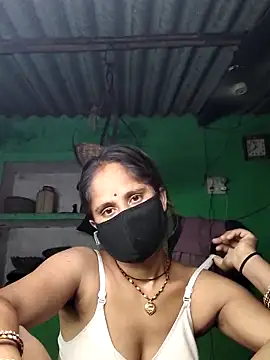 Hot-ilaiy online show from 09-08-25, 02:27