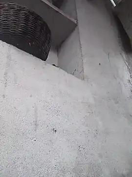 Hot-ilaiy online show from 10-21-25, 01:17