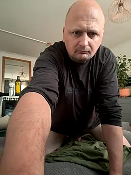 Attila120 online show from 11-26-25, 07:53