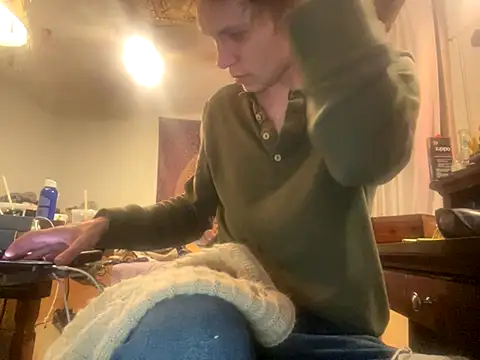 XanderOzzz online show from 11-25-25, 08:47