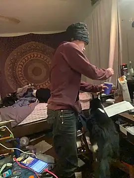 XanderOzzz online show from 11-29-25, 09:34