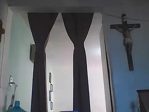 Snapshot of XaviGomez-87 chatting on 09-30-25, 08:14 XaviGomez-87 online show from 09-30-25, 08:14