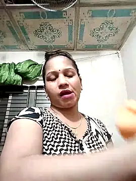 Snapshot of Payel_50 chatting on 06-30-26, 07:04 Payel 50 online show from 06-30-26, 07:04