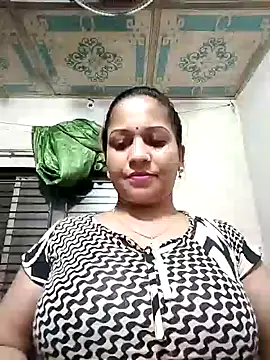 Snapshot of Payel_50 chatting on 07-09-26, 06:45 Payel 50 online show from 07-09-26, 06:45