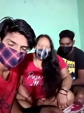 LoveOnStream online show from 10-22-25, 11:59