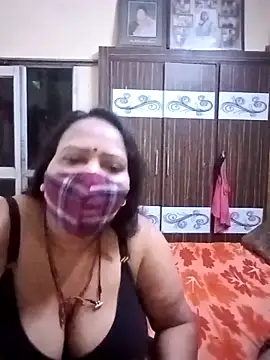 LoveOnStream online show from 02-28-26, 10:27