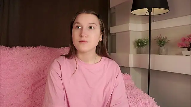 NanaMertins online show from 02-26-26, 01:04