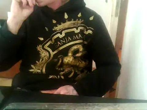 parka999 online show from 11-18-25, 07:57