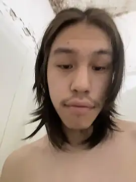 heytherepeoples717 online show from 10-28-25, 01:47