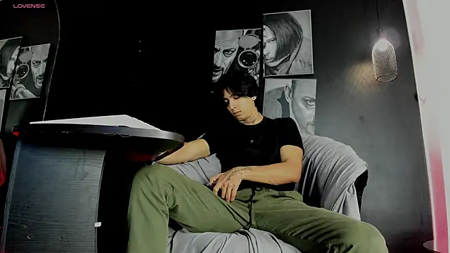 jett savage online show from 11-04-25, 02:16