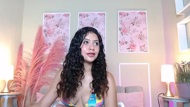 CurlyDani online show from 10-06-25, 07:00